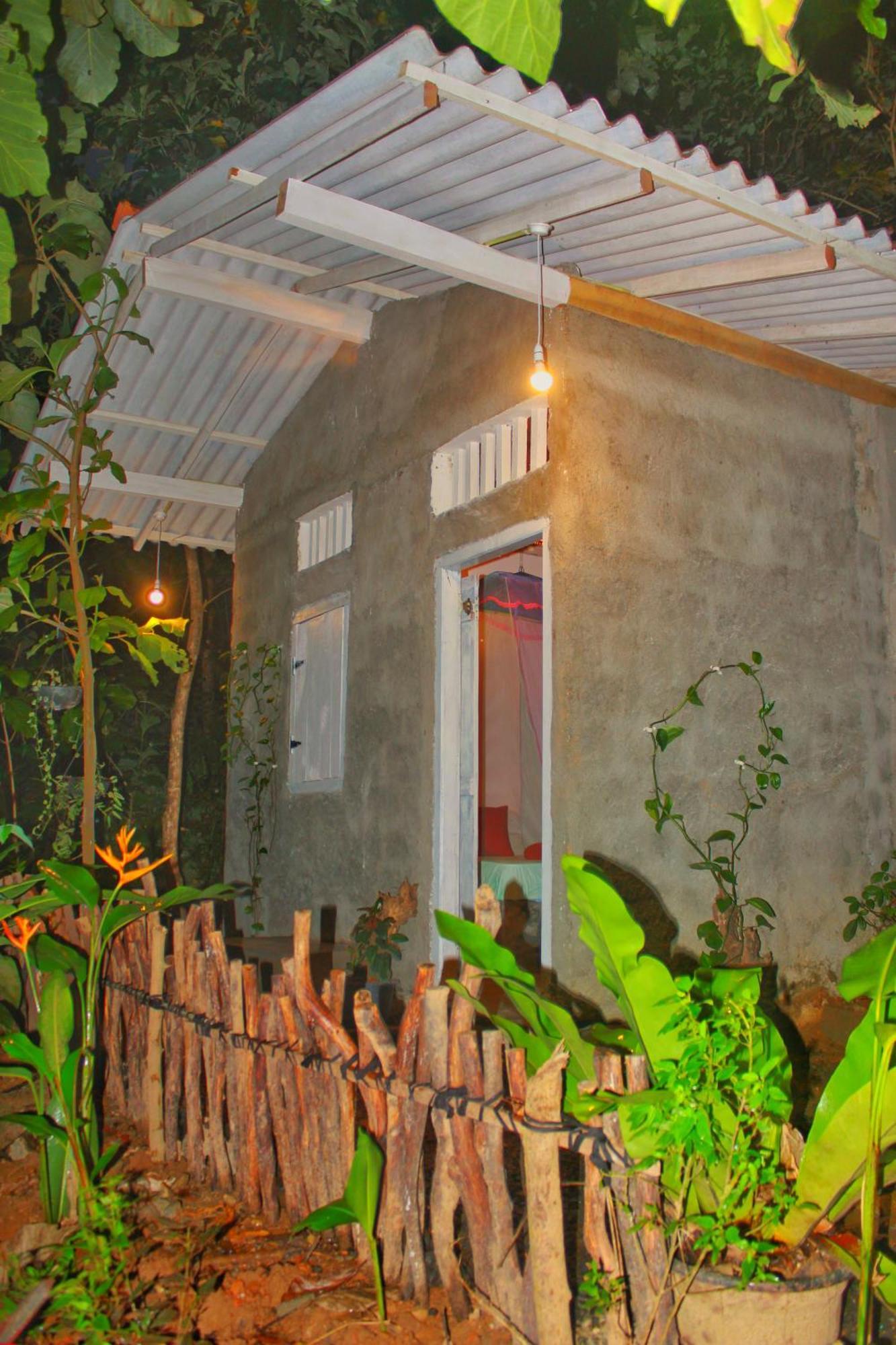 Linu Homestay Dikwella Bagian luar foto